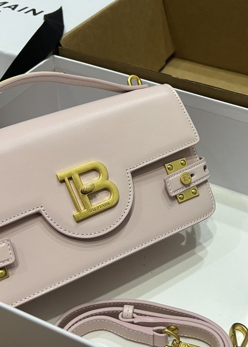 Balmain bag size23148cm