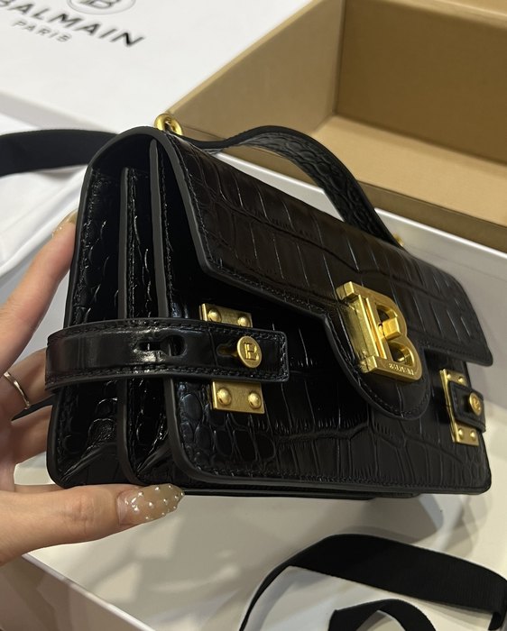 Balmain bag size23148cm_15