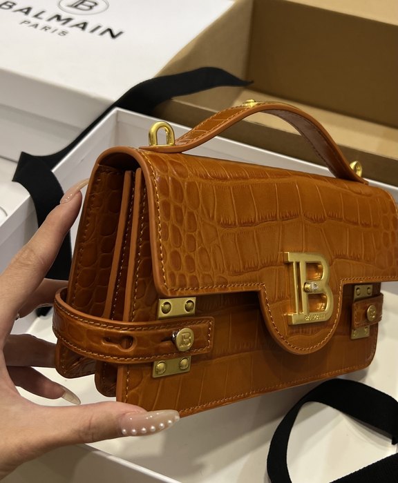 Balmain bag size23148cm_17