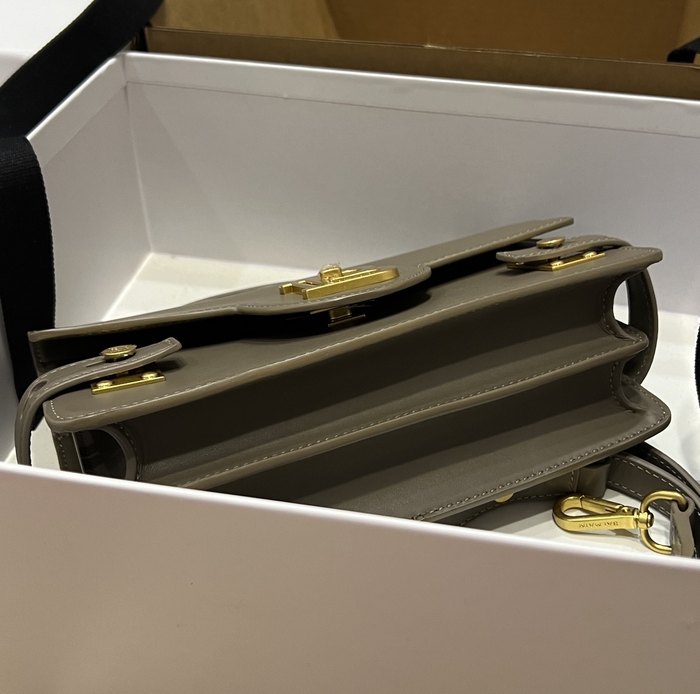 Balmain bag size23148cm_2