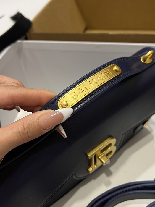 Balmain bag size23148cm_4