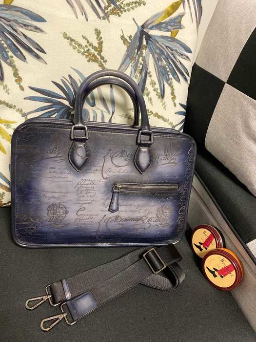 Berluti Elegant Tote with refined design features Navy 01A