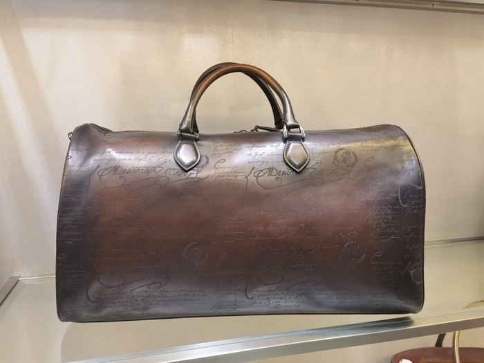 Berluti Tote bag with stylish characteristics Brown 01A