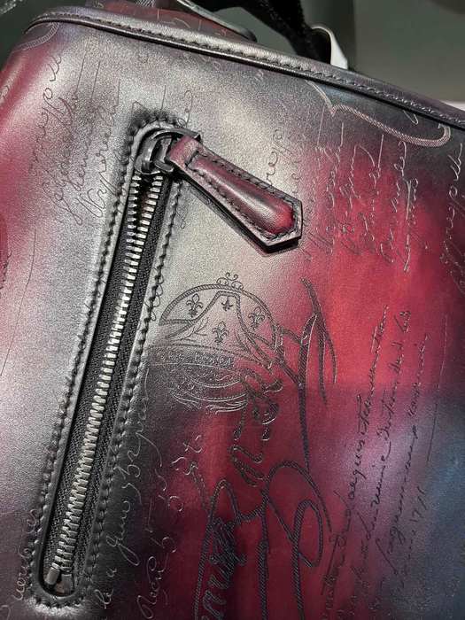 Berluti Tote bag with stylish features Burgundy 01A