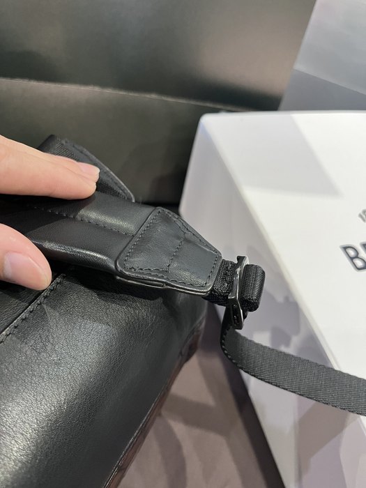 Berluti Tote style 27 Brown 01A