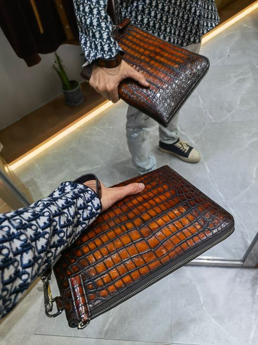 Berluti Tote style 40 Brown 01A