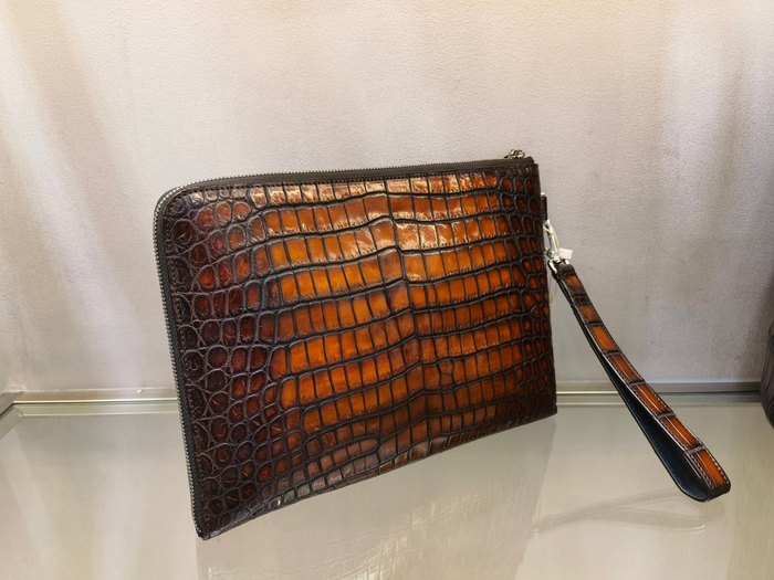 Berluti Tote style 40 Brown 01A