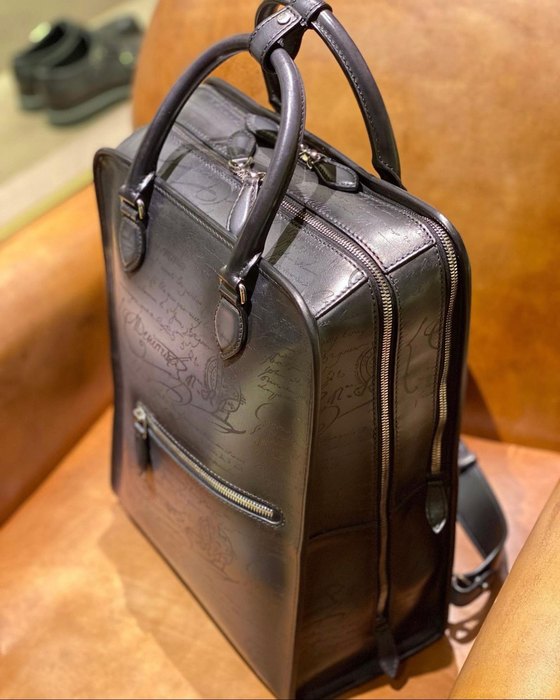 Berluti Tote with elegant design Black 01A