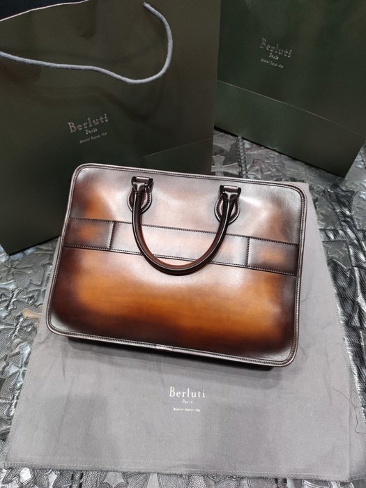 Berluti Tote with elegant leather finish Brown 01A