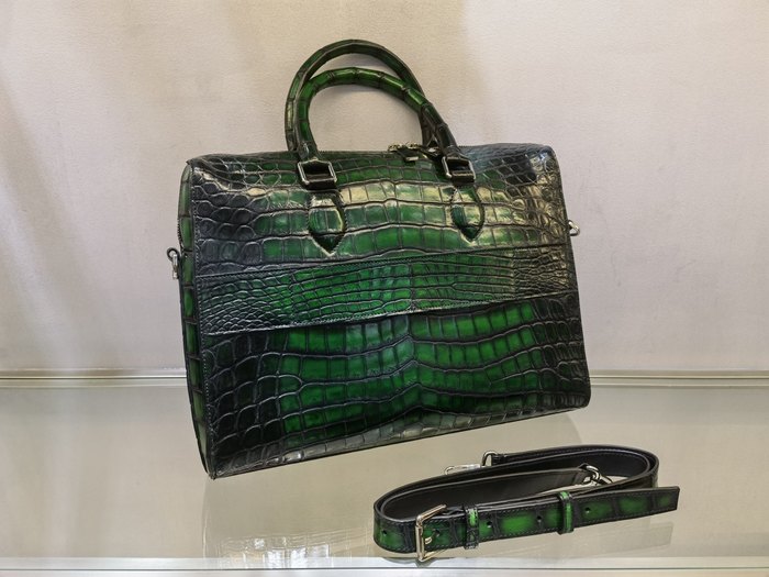Berluti Tote with elegant styling Green 01A