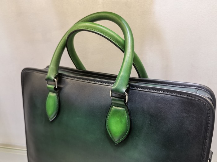 Berluti Tote with sleek design and handles Black 01A