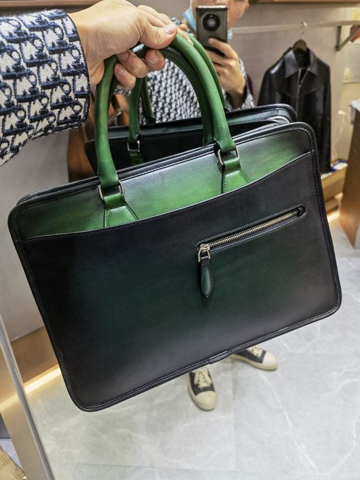 Berluti Tote with sleek design and handles Black 01A