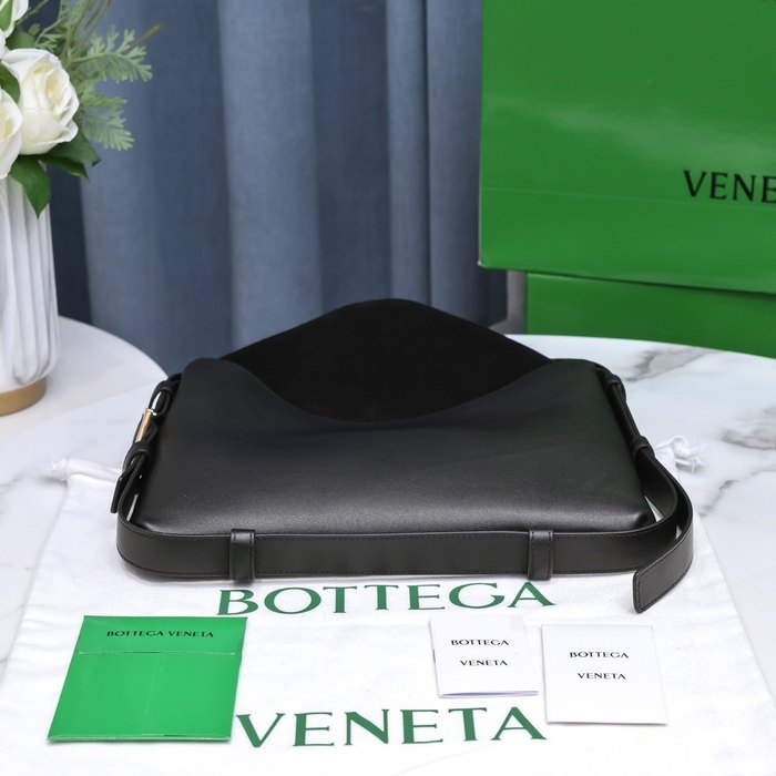 Bottega Veneta Tote bag with elegant design Black 01A