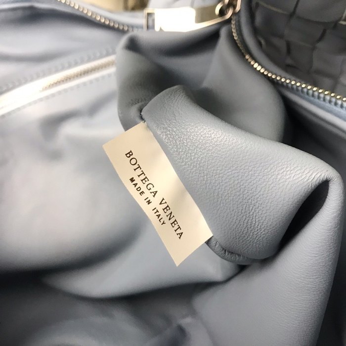 Bottega Veneta Tote bag with minimalist design traits Blue 01A