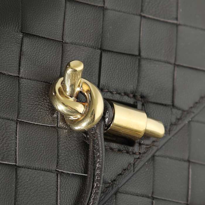 Bottega Veneta Tote bag with sleek design Black 01A