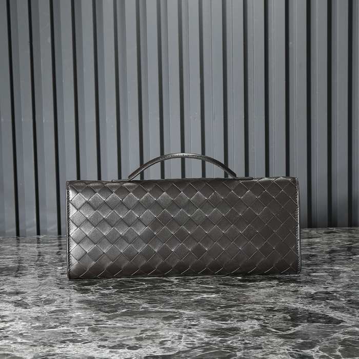 Bottega Veneta Tote bag with sleek design Black 01A