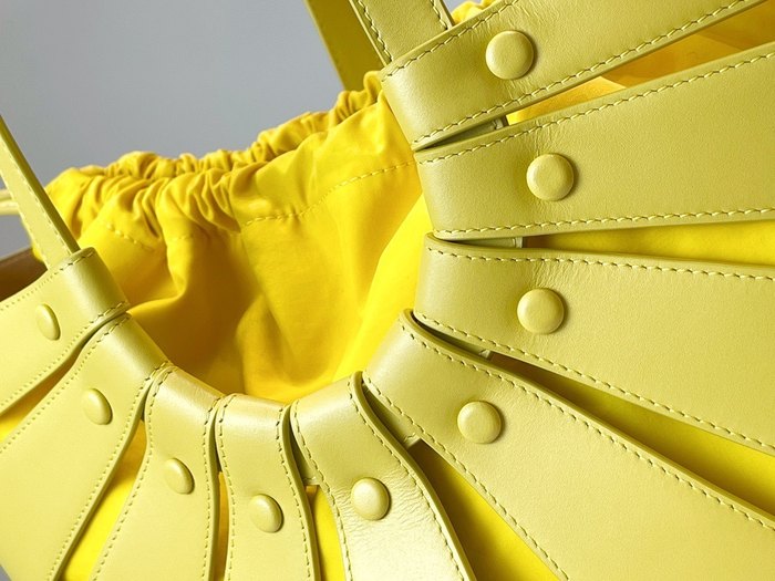 Bottega Veneta Tote bag with unique cuts Yellow 01A