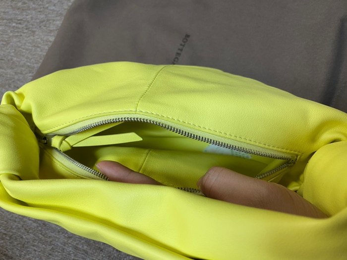 Bottega Veneta Tote bag with unique design traits Yellow 01A