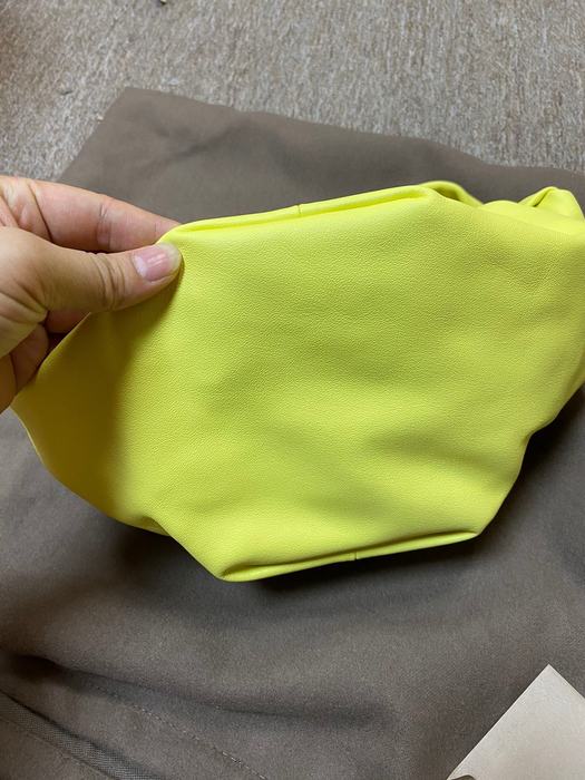 Bottega Veneta Tote bag with unique design traits Yellow 01A