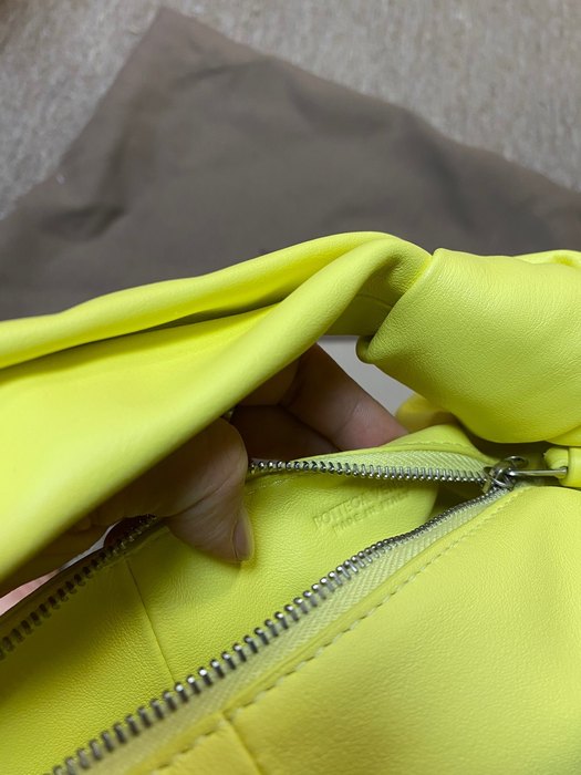 Bottega Veneta Tote bag with unique design traits Yellow 01A