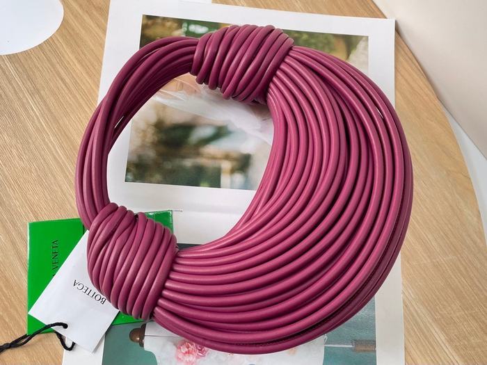 Bottega Veneta Tote bag with unique handle design Tan 01A