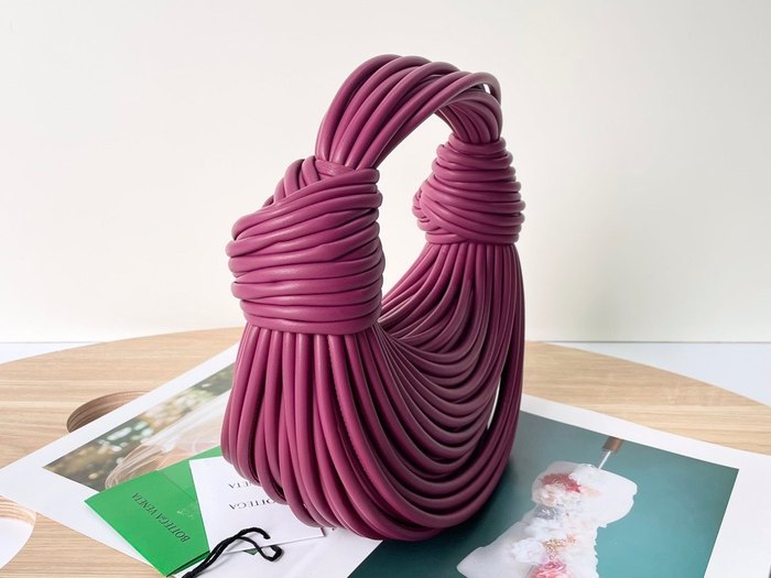 Bottega Veneta Tote bag with unique handle design Tan 01A