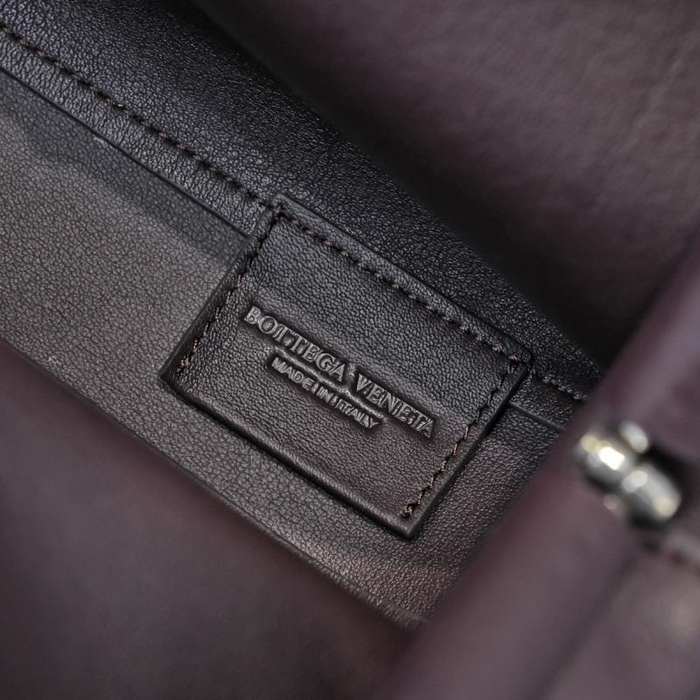 Bottega Veneta Tote bag with unique shape Black 01A