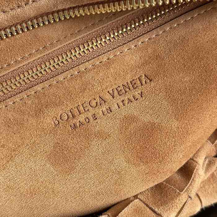 Bottega Veneta Tote bag with unique weaving details Tan 01A