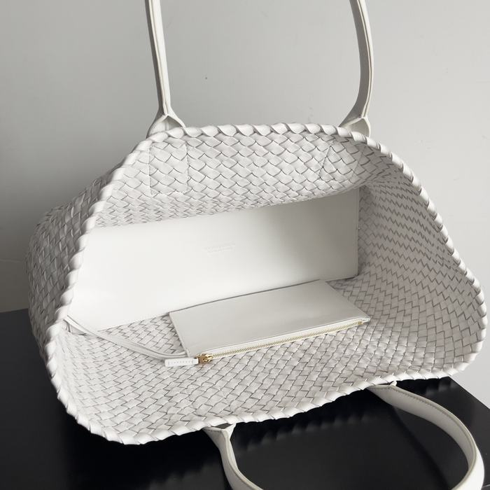 Bottega Veneta Tote style 08 White 01A