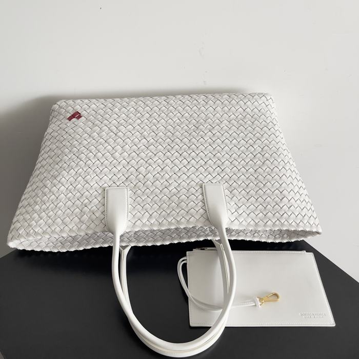 Bottega Veneta Tote style 08 White 01A