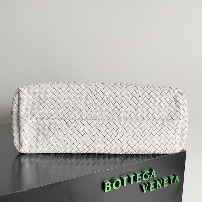 Bottega Veneta Tote style 08 White 01A
