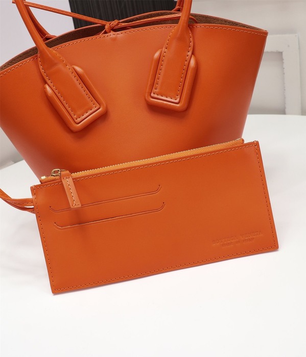 Bottega Veneta Tote style 09 Brown 01A