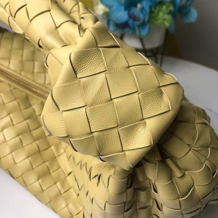 Bottega Veneta Tote style 108 Beige 01A