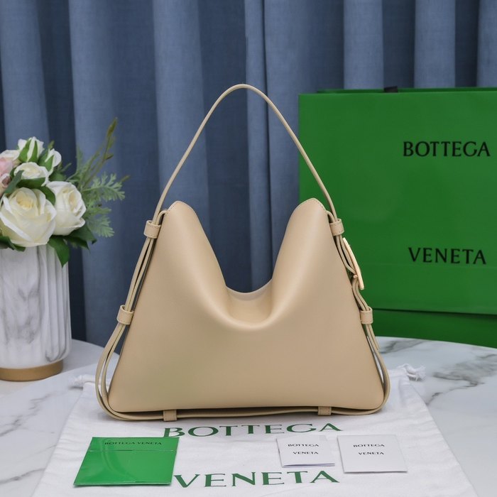 Bottega Veneta Tote style 120 Beige 01A