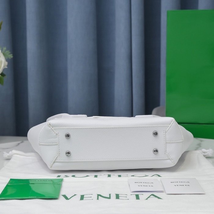 Bottega Veneta Tote style 18 White 01A