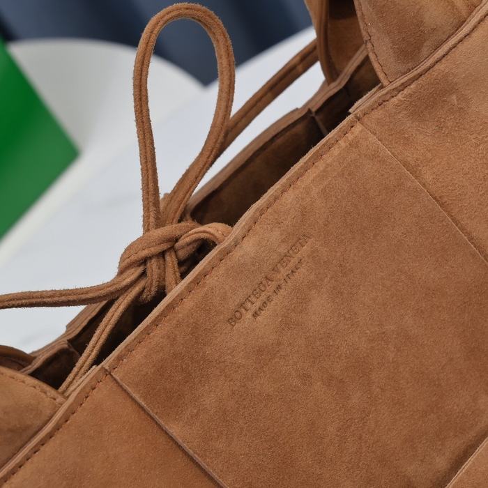 Bottega Veneta Tote style 23 Tan 01A