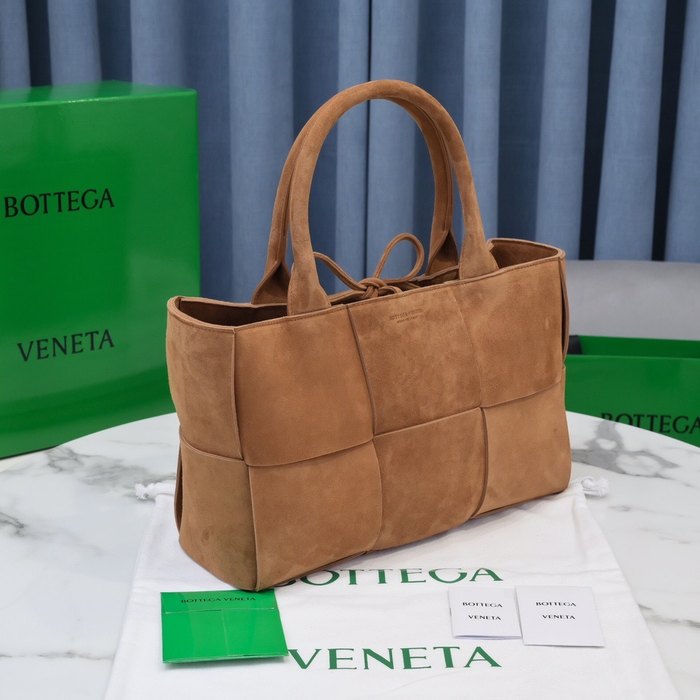 Bottega Veneta Tote style 23 Tan 01A