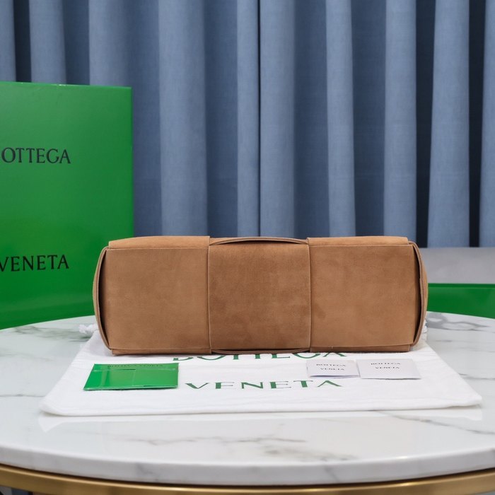 Bottega Veneta Tote style 23 Tan 01A