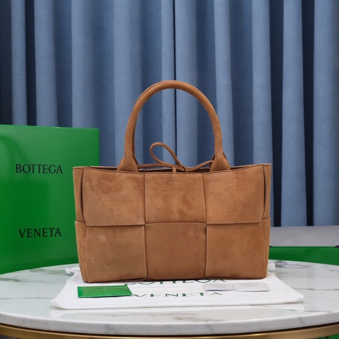 Bottega Veneta Tote style 23 Tan 01A