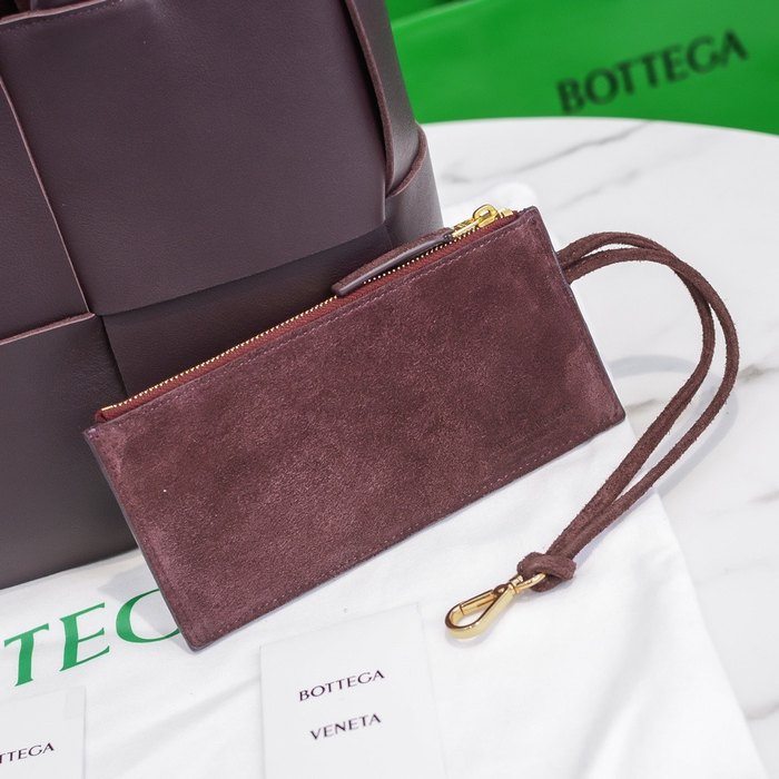 Bottega Veneta Tote style 25 Burgundy 01A