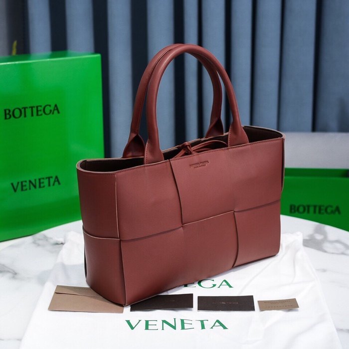 Bottega Veneta Tote style 28 Burgundy 01A