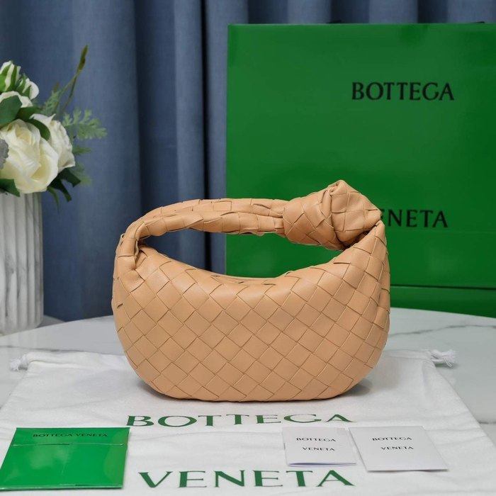Bottega Veneta Tote style 35 Beige 01A