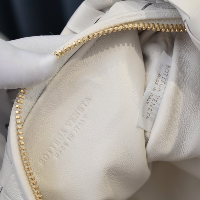 Bottega Veneta Tote style 37 White 01A