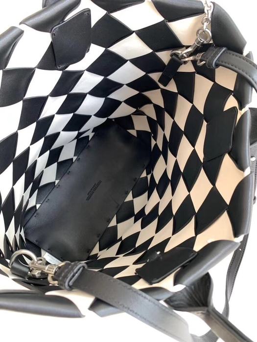 Bottega Veneta Tote style 45 Black 01A