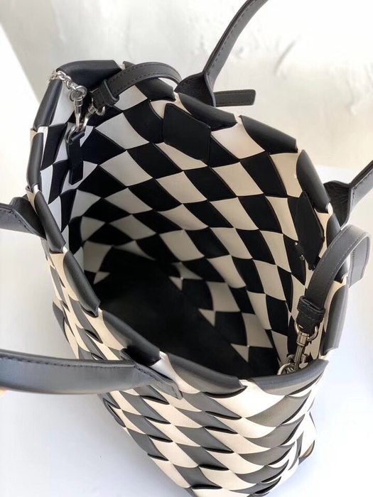 Bottega Veneta Tote style 45 Black 01A