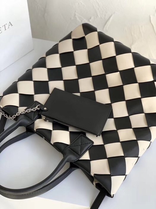 Bottega Veneta Tote style 45 Black 01A