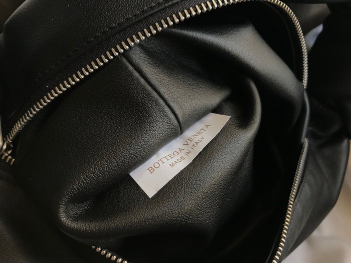 Bottega Veneta Tote style 56 Black 01A