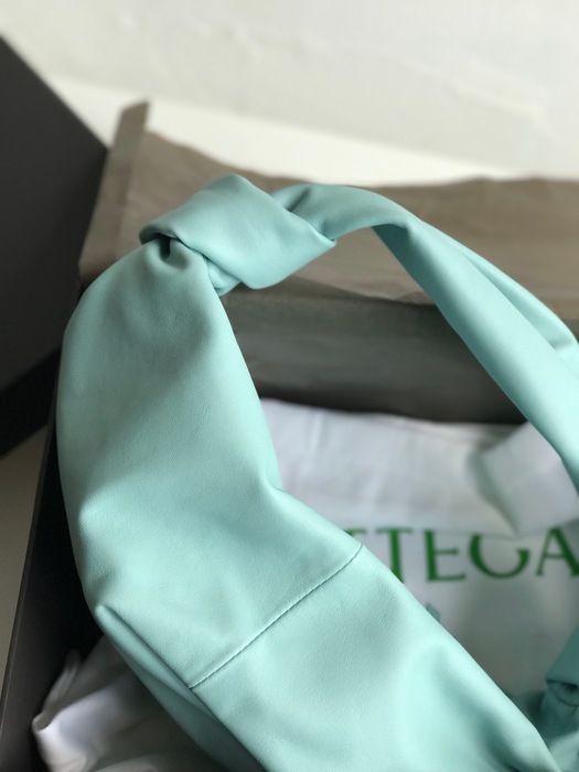 Bottega Veneta Tote style 57 Grey 01A