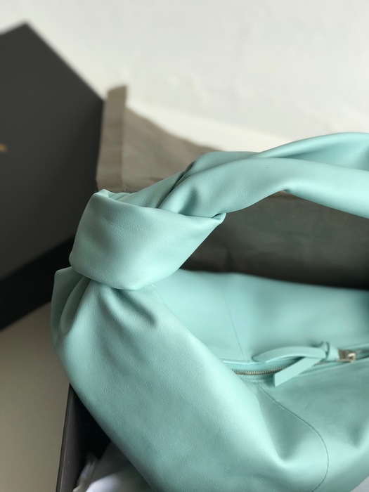 Bottega Veneta Tote style 57 Grey 01A