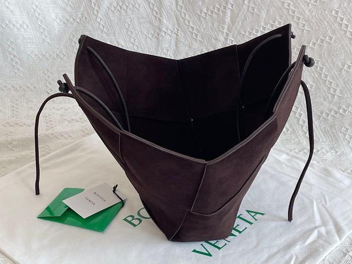 Bottega Veneta Tote style 70 Burgundy 01A